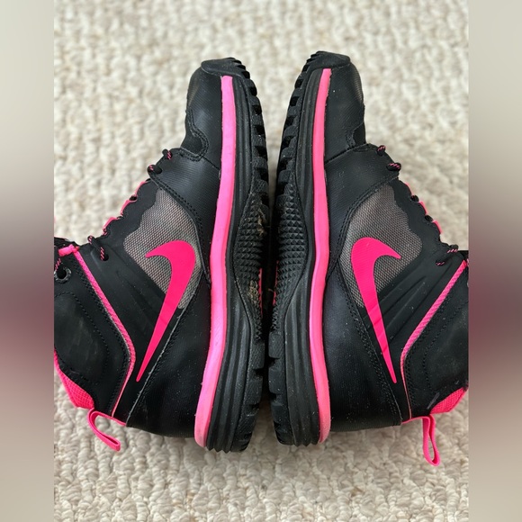 Nike H2O Repel Boots - Picture 4 of 6